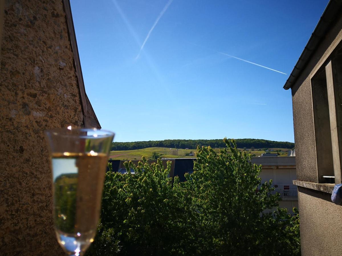 Groom Epernay - Jacuzzi & Champagne エクステリア 写真